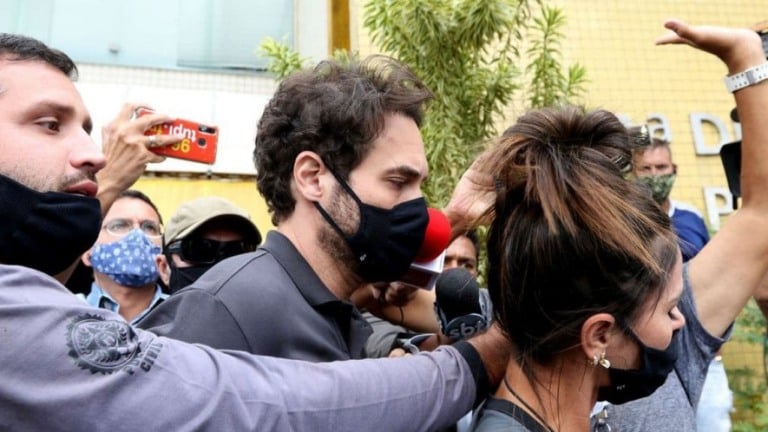 Caso Henry: Jairinho mandou mensagem para amante 2h antes de 'socorrer' menino