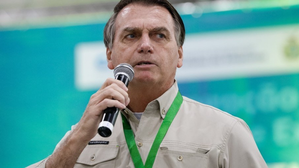 Bolsonaro ameaça editar decreto contra restrições da pandemia: "será cumprido"