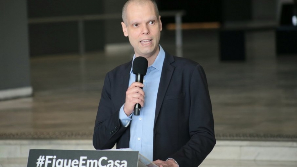 Oposição de Covas reúne assinaturas e vai pedir CPI da Covid na capital paulista Oposição de Covas reúne assinaturas e vai pedir CPI da Covid na capital paulista