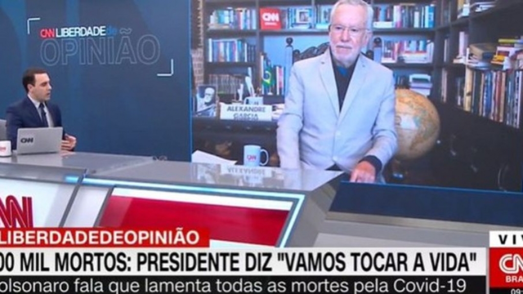 Alexandre Garcia se revolta e ameaça se demitir ao vivo na CNN Brasil Alexandre Garcia se revolta e ameaça se demitir ao vivo na CNN Brasil