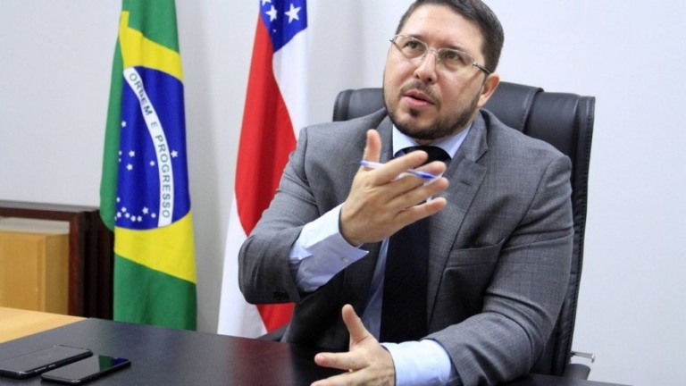 Vice-governador do Amazonas diz que imunidade de rebanho levou Manaus ao colapso