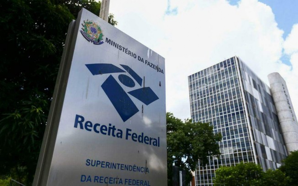 Imposto de Renda: parcelar o valor devido vale a pena?