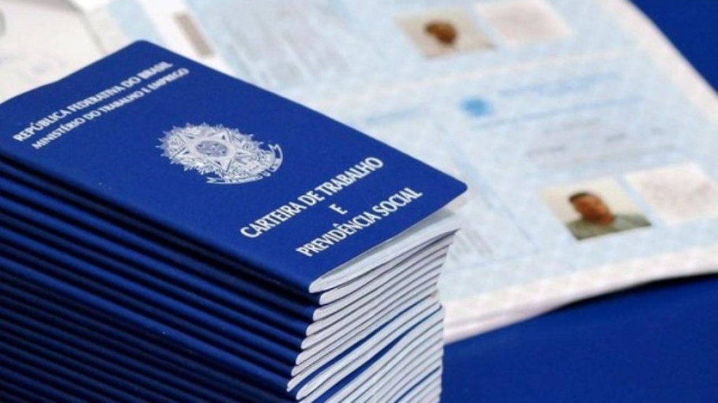 Empresas realizaram mais de 500 mil cortes de salários e suspensão de contratos