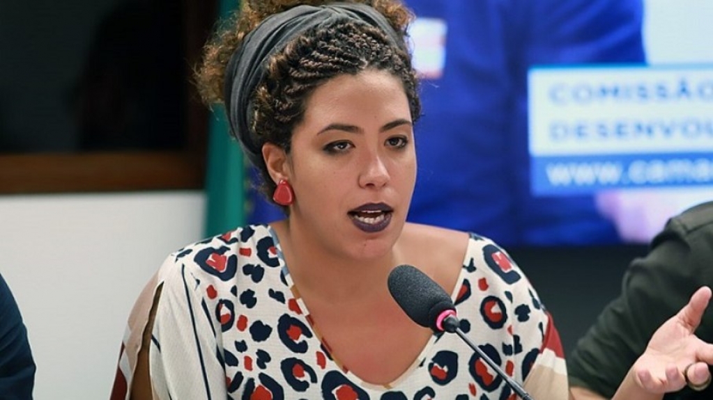 Projeto prevê auxílio-aluguel de R$ 1.200 aos mais pobres; conheça