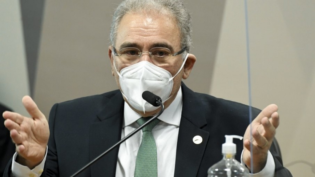 Caixa preta do preço dos planos de saúde: Procon cobra transparência de Queiroga