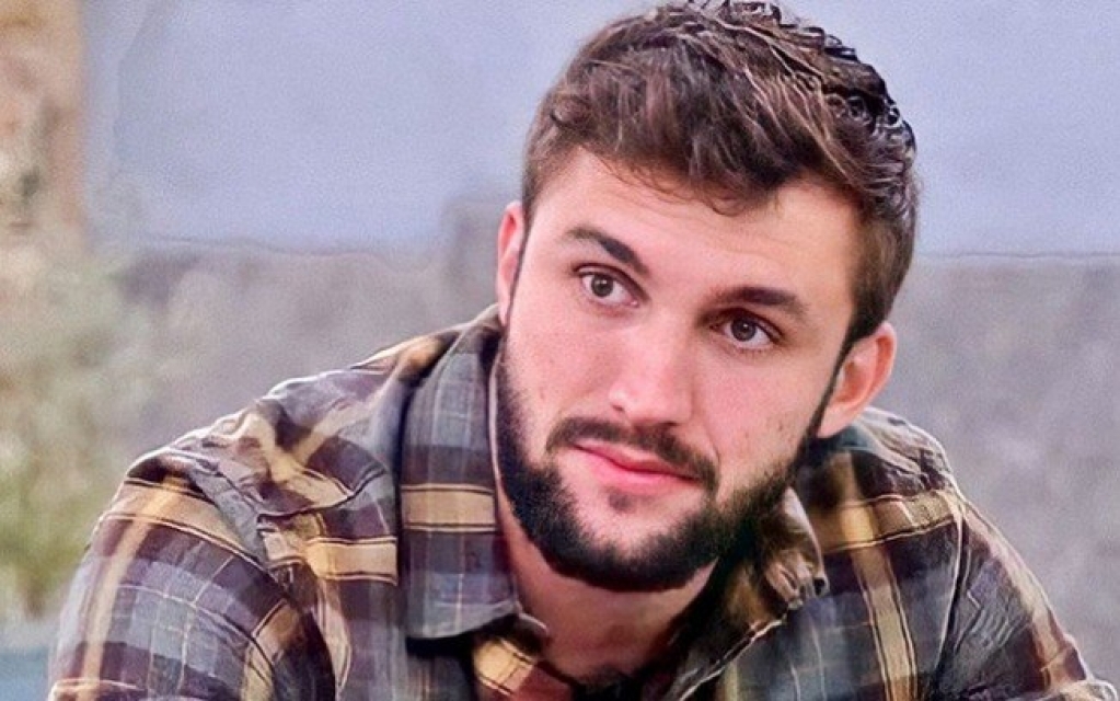 Arthur, do BBB 21, diz receber ameaças de morte: "Desanimado com isso" Arthur, do BBB 21, diz receber ameaças de morte: "Desanimado com isso"
