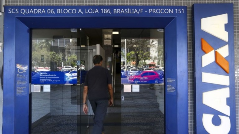 FGTS, PIS/Pasep, ações judiciais: quase R$ 5 bi estão a espera do saque; entenda