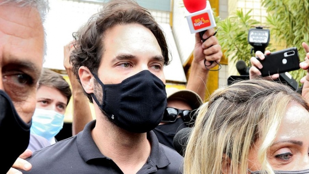 Jairinho pediu para irmã "cuidar" de ex-esposa antes de ela admitir agressões