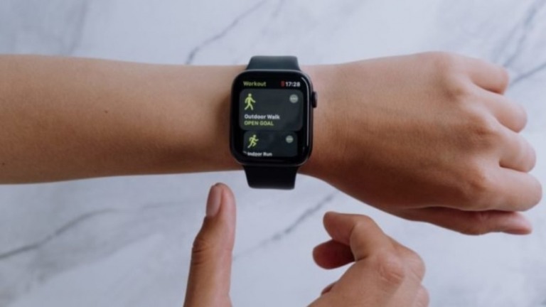 Leilão da Receita tem relógio Apple por R$ 300, caminhão por R$ 5 mil e mais