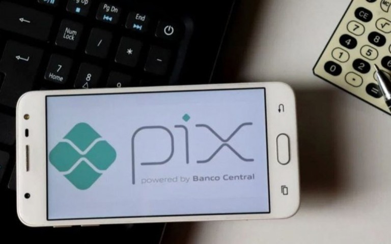 Pix: Banco Central abre consultas para saques e trocos no comércio