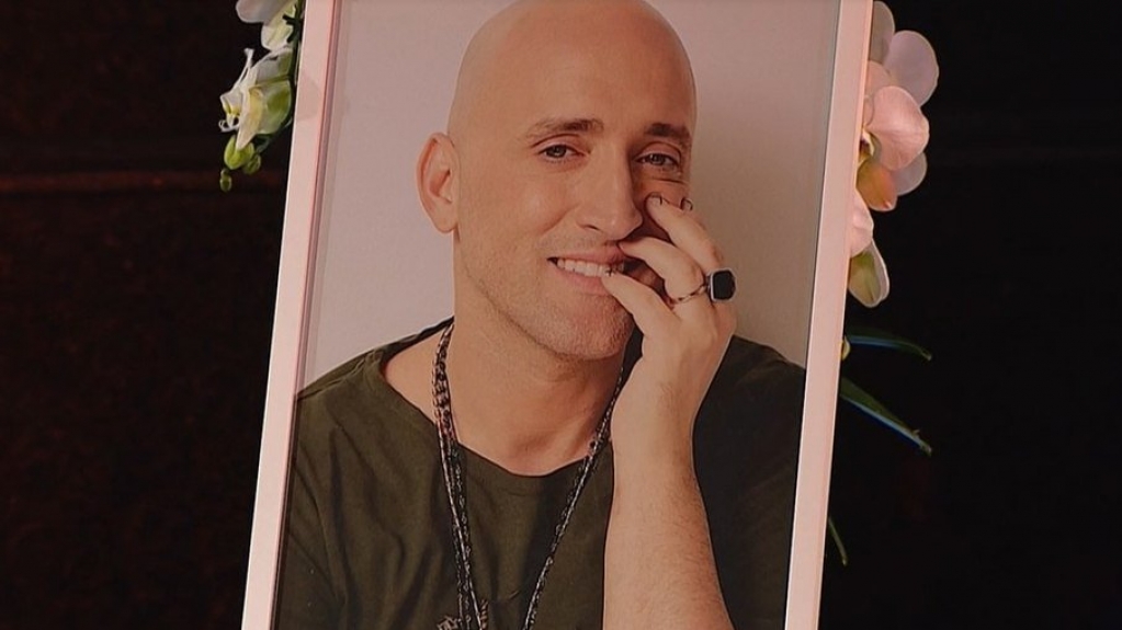 Começa a missa de sétimo dia de Paulo Gustavo; confira Começa a missa de sétimo dia de Paulo Gustavo; confira