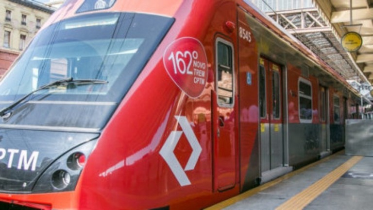 Após assembleia, funcionários do Metrô de SP adiam greve para próxima semana