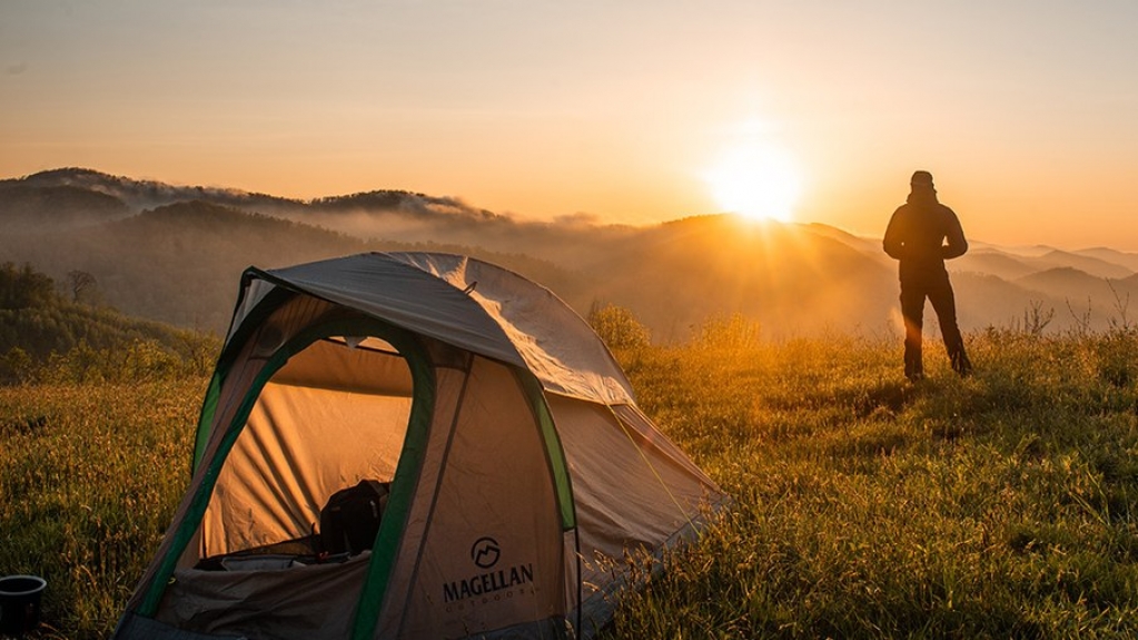 Guia do acampamento: o que é preciso saber para viver esta experiência