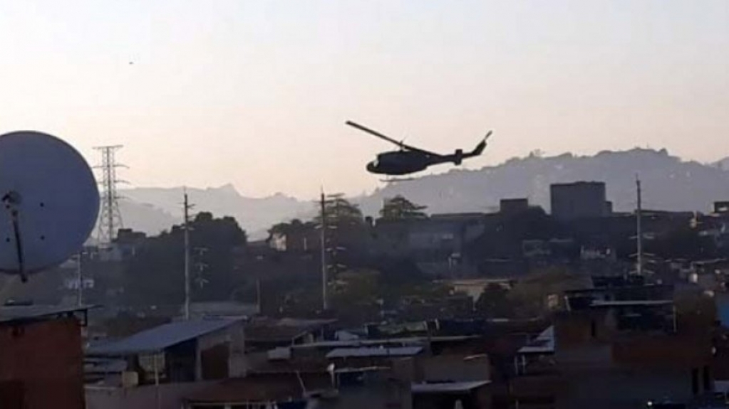 Vestido de mulher, chefe do tráfico no Jacarezinho fugiu da ação policial