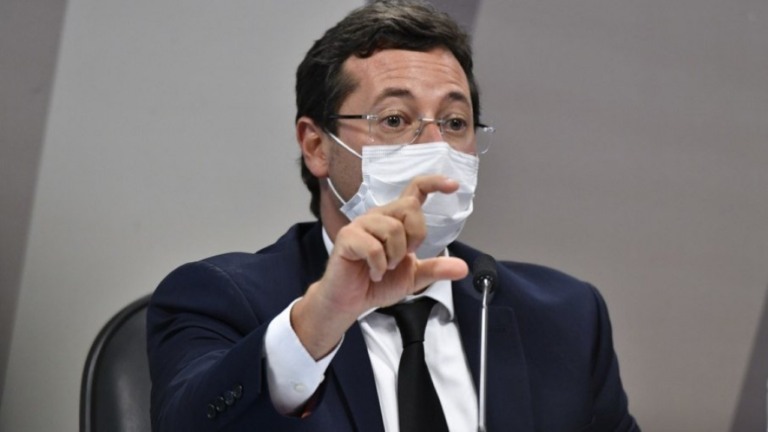 Renan Calheiros pede a prisão do ex-secretário Fábio Wajngarten