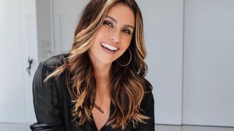Exclusivo: Giovanna Antonelli pede R$ 50 mil por uso indevido de imagem
