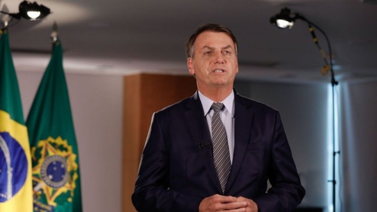 Bolsonaro ameaça governadores e prefeitos e diz: 'daqui para frente vou agir'