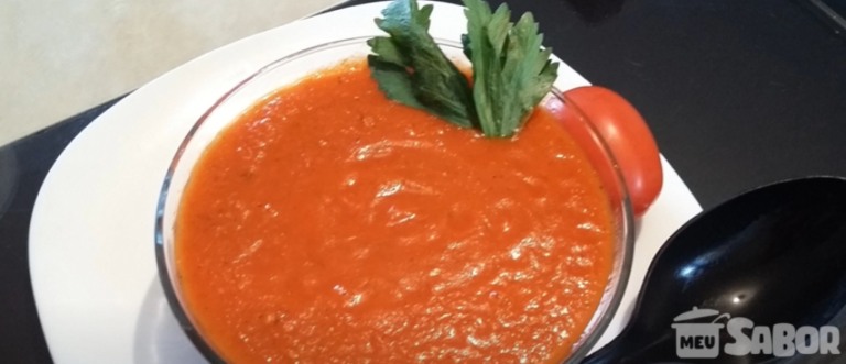 Purê de tomate
