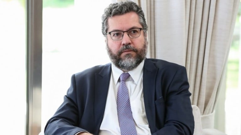 Termo "Comunavírus" é ofensivo para China, diz fonte ligada à política externa