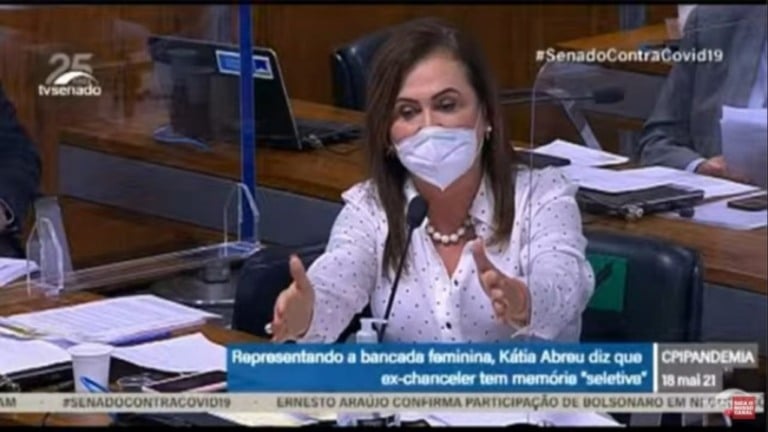 CPI da Covid: "há dois Ernestos, um aqui e outro nas redes", afirma Katia Abreu