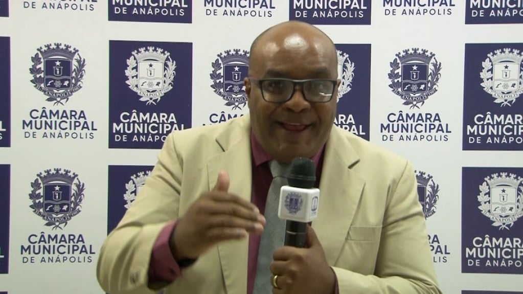 'Quem morreu, é porque tinha que morrer', diz vereador de GO sobre Covid-19