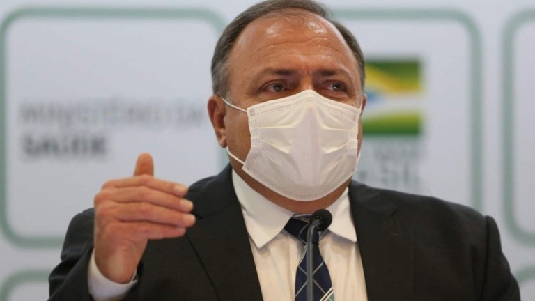 Aliado de Pazuello ignorou supostas irregularidades em contratos do ministério
