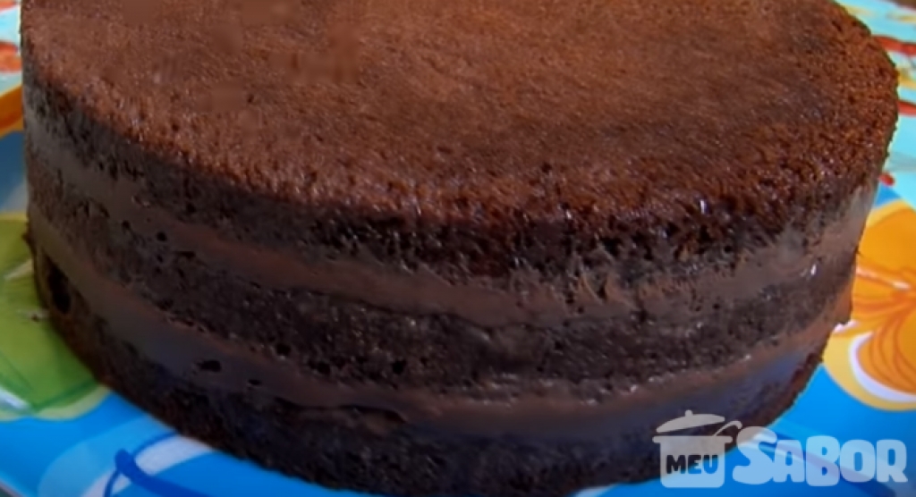 Recheio para bolo de chocolate simples