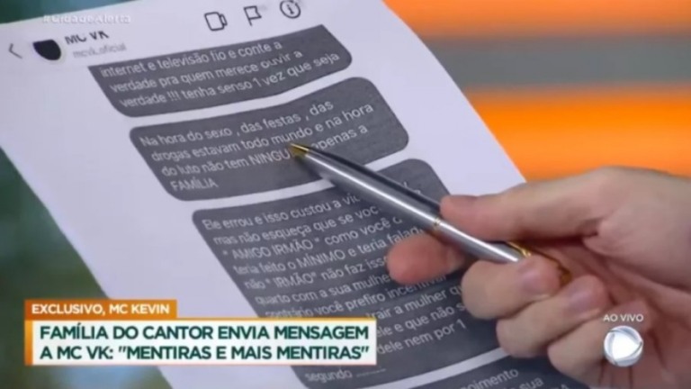 Luiz Bacci mostra invertida de irmã de MC Kevin em MC VK