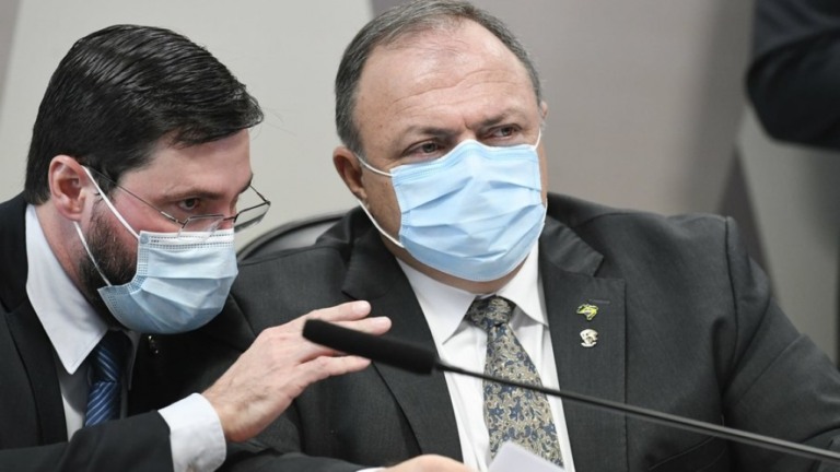 CPI: Senador compara Pazuello a um dos responsáveis pelo Holocausto