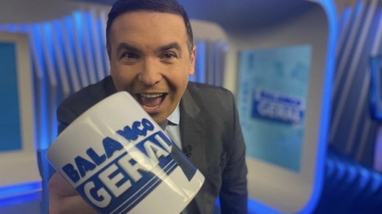 Reinaldo Gottino sobre acompanhante de MC Kevin: "Parem de chamá-la de modelo"