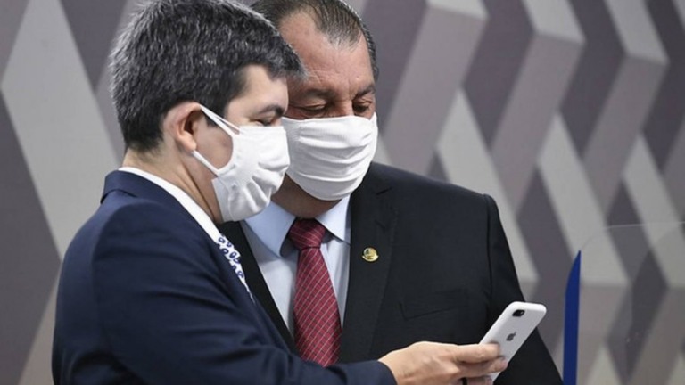 Randolfe Rodrigues defende delação premiada na CPI, mas especialistas divergem