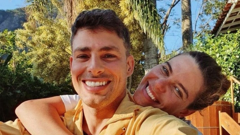Mariana Goldfarb opina sobre Cauã Reymond fazer casal com ex em novela