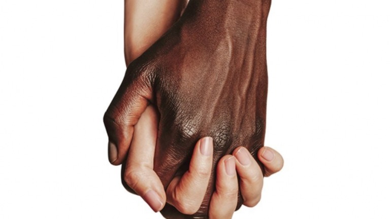 Agência de publicidade comete racismo e vai pagar R$ 16 mil a ex funcionária