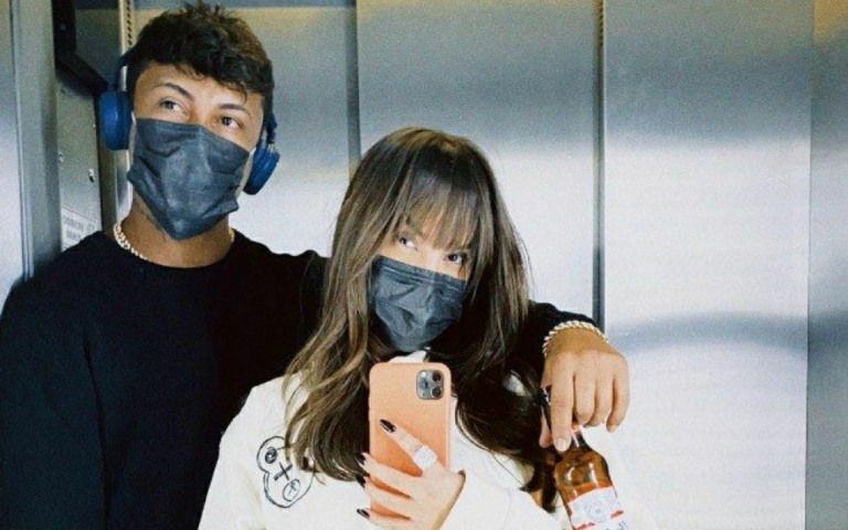 Thais Braz assume relacionamento com o rapper Xama