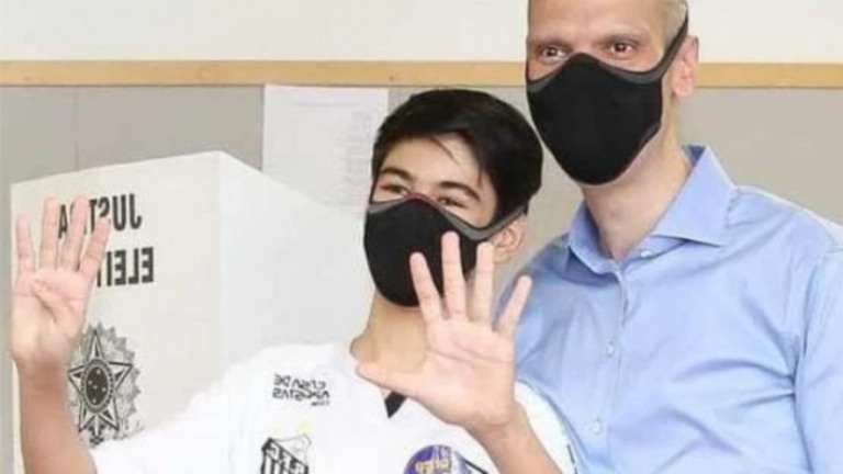 "Ele foi muito guerreiro", diz Tomás sobre o pai, Bruno Covas