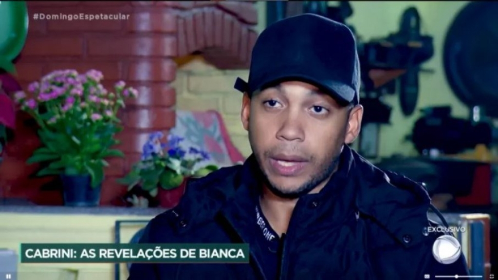 Amigo de MC Kevin nega versão da modelo e rebate: "Pessoa mais suja" Amigo de MC Kevin nega versão da modelo e rebate: "Pessoa mais suja"