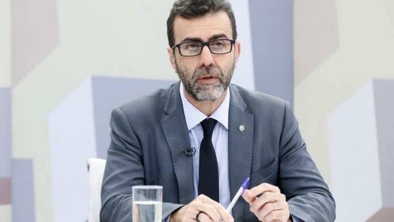 Freixo pedirá a TCU que investigue gastos de Bia Kicis com verba parlamentar