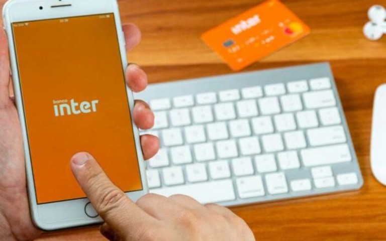 Stone pretende adquirir fatia do Banco Inter por R$2,5 bi