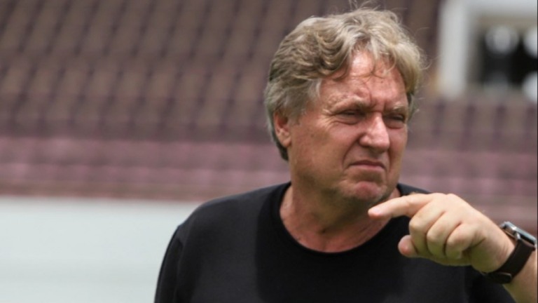 Denunciado por estupro e aliciamento, Saul Klein usava sítio para festas sexuais