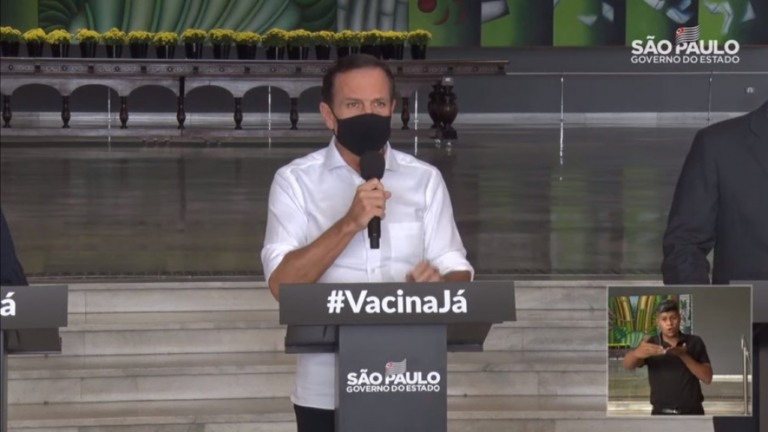 Governo de SP desmente senador sobre protocolo de cloroquina no estado