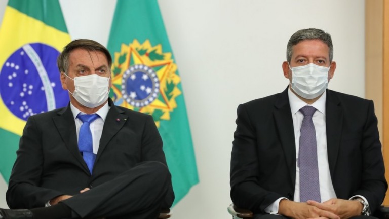 Lira analisa impeachment de Bolsonaro: "Vamos nos posicionar muito em breve"