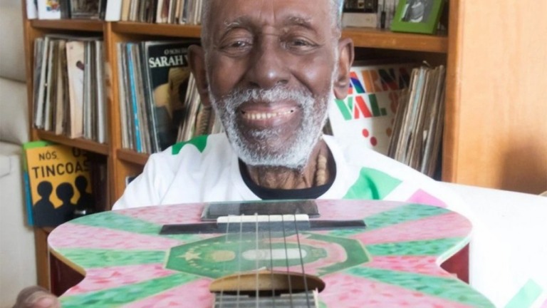 Famosos lamentam a morte do sambista Nelson Sargento