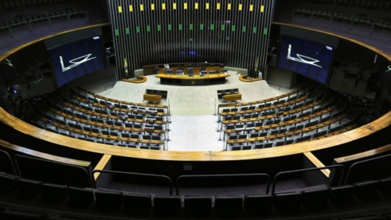 Câmara aprova novos critérios para pedidos de BPC ao INSS; veja o muda