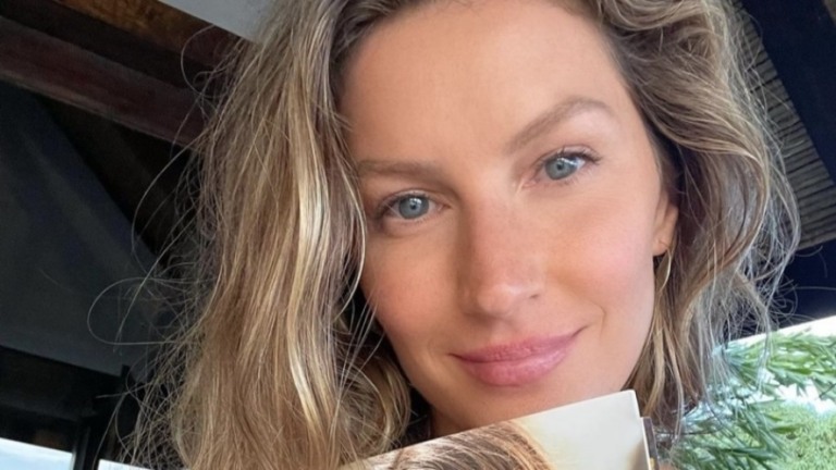 Bündchen elogia jornalista: "Seus cabelos são lindos e não têm pontas duplas"