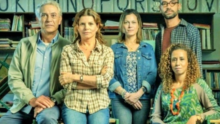 Globoplay suspende gravações de série após casos Covid-19
