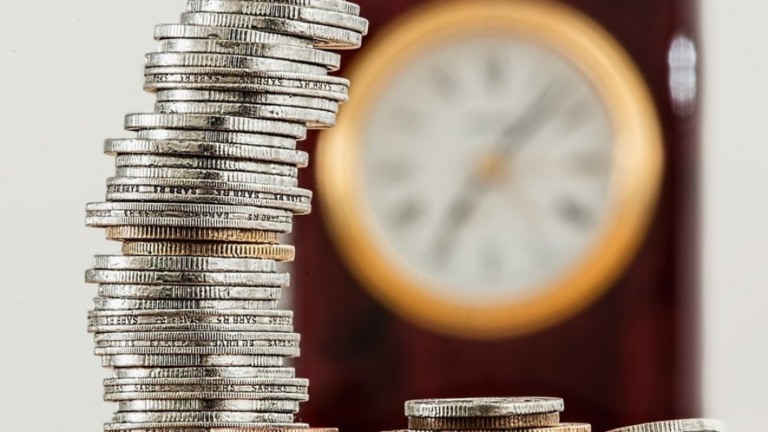 Juros de cheque especial atingem 124,5%, diz BC
