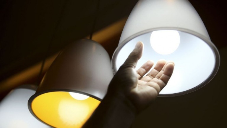 Crise hídrica deixa conta de luz mais cara em junho; veja como economizar