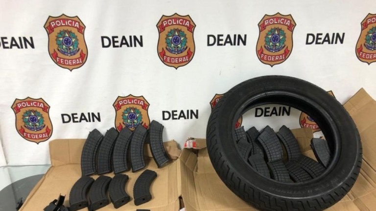 Polícia Federal desarticula tráfico de armas no Rio e em São Paulo