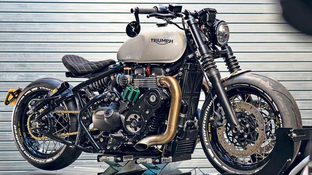 Customizadora revela Triumph Bobber mais potente do mundo