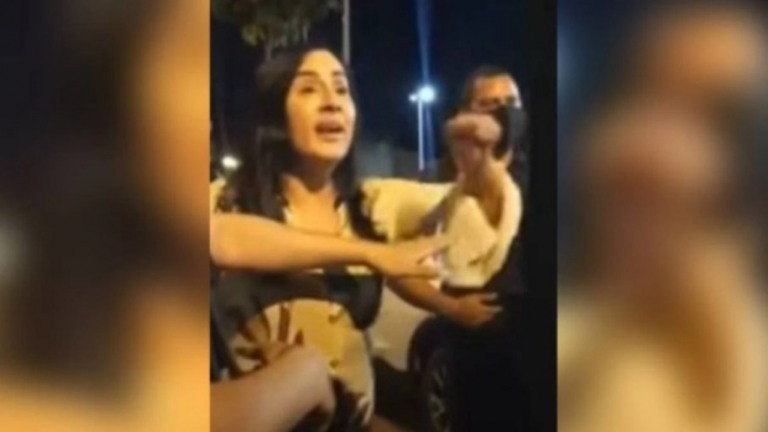 Mulher é presa por injúria racial em bar do Rio de Janeiro